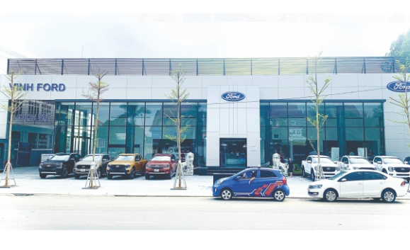 Showroom Ford Vinh